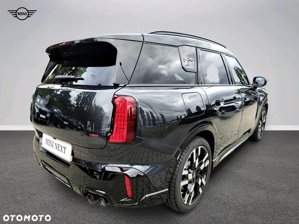 MINI John Cooper Works 2025