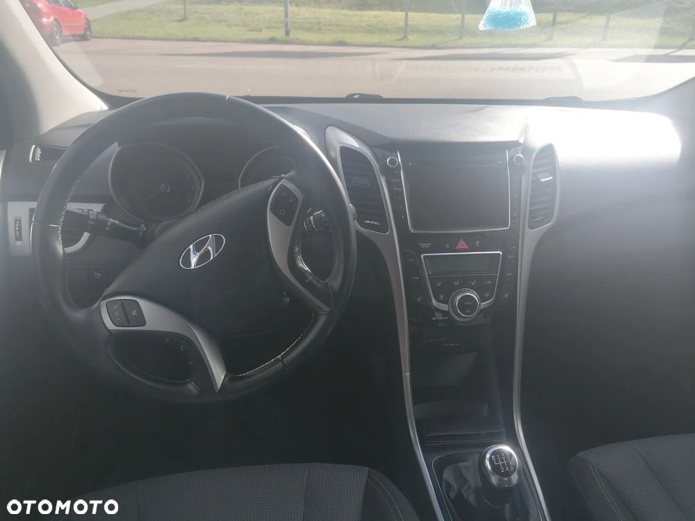 Hyundai i30 1.4 Premium - 7
