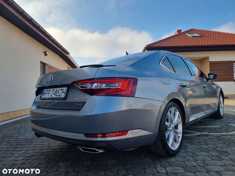 Skoda Superb 2.0 TSI 4x4 Style DSG - 3