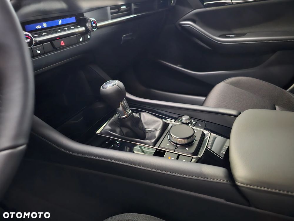 Mazda 3 2.0 mHEV Centre-Line - 9