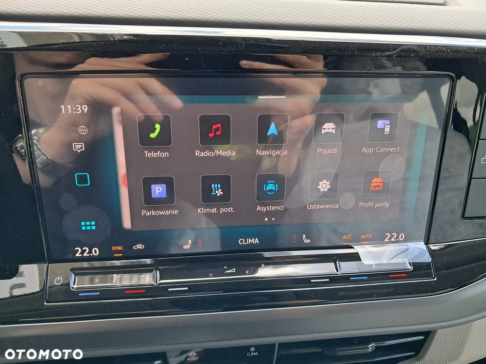 Volkswagen Multivan - 23