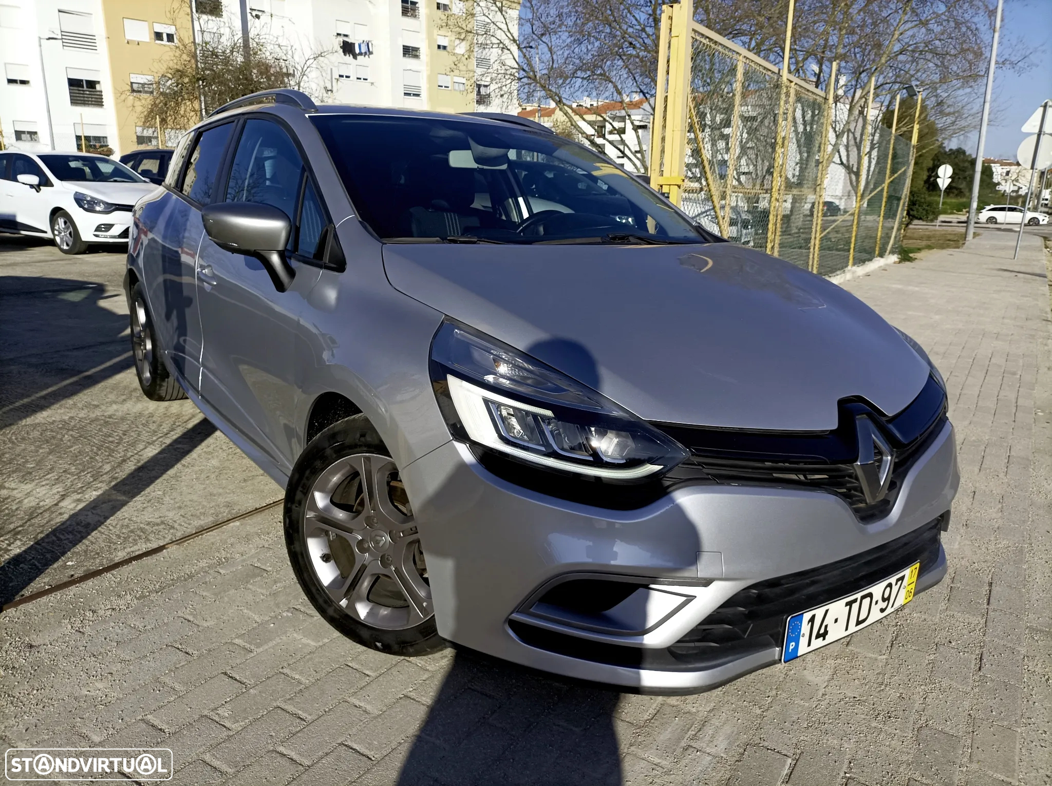 Renault Clio Sport Tourer 0.9 TCe GT Line - 3