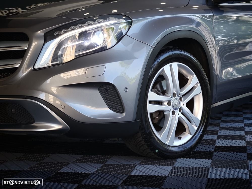 Mercedes-Benz GLA 200 (CDI) d 7G-DCT Urban - 7