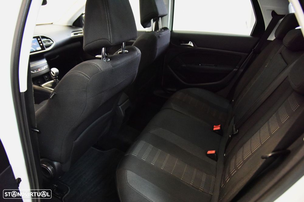 Peugeot 308 SW 1.6 BlueHDi Allure - 18