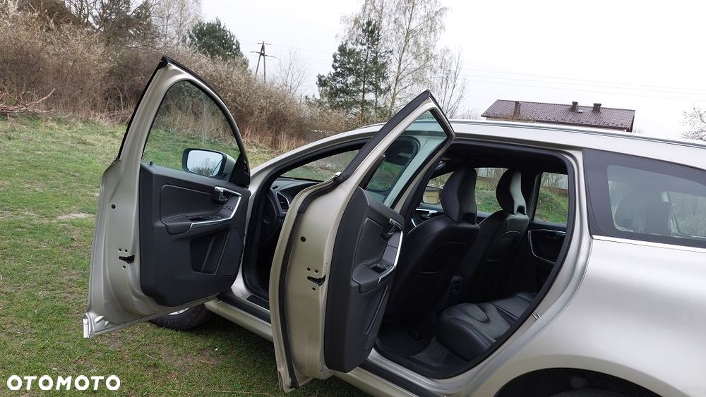 Volvo XC 60 D4 Drive-E Summum - 8