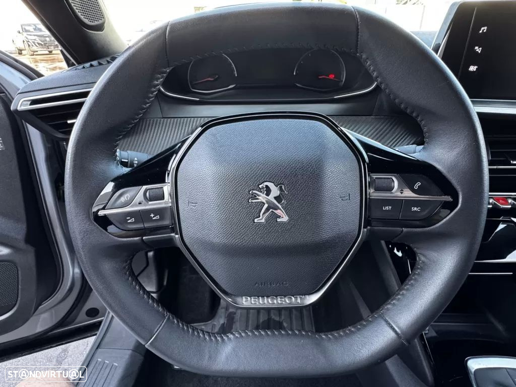Peugeot 2008 PureTech 100 Allure - 16