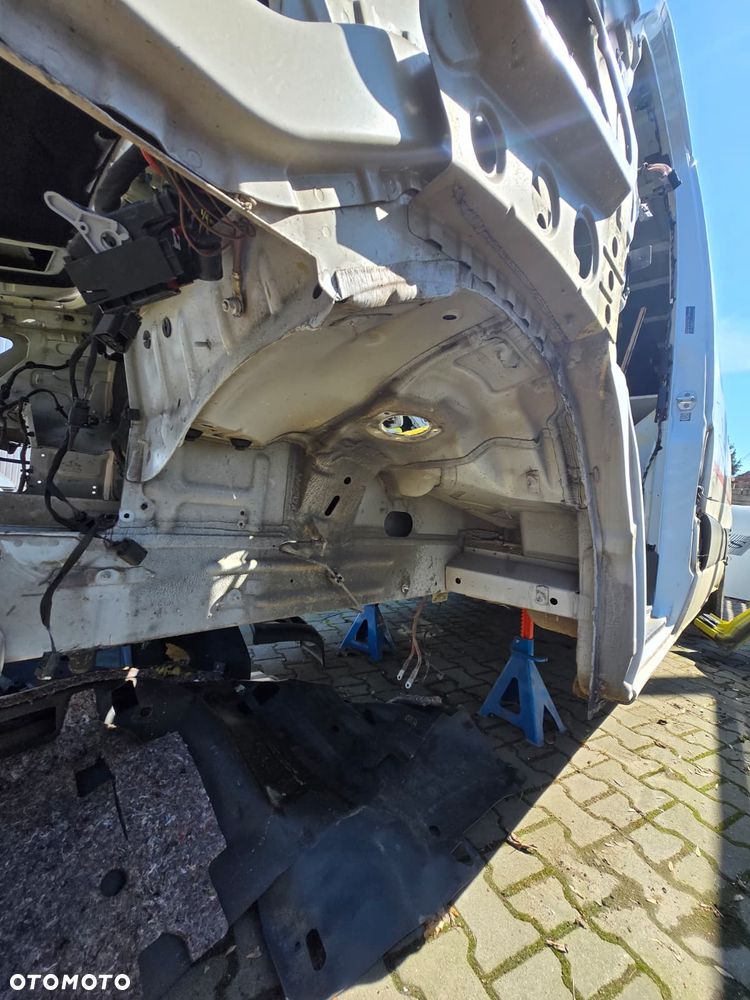 Mercedes-Benz SPRINTER - 9