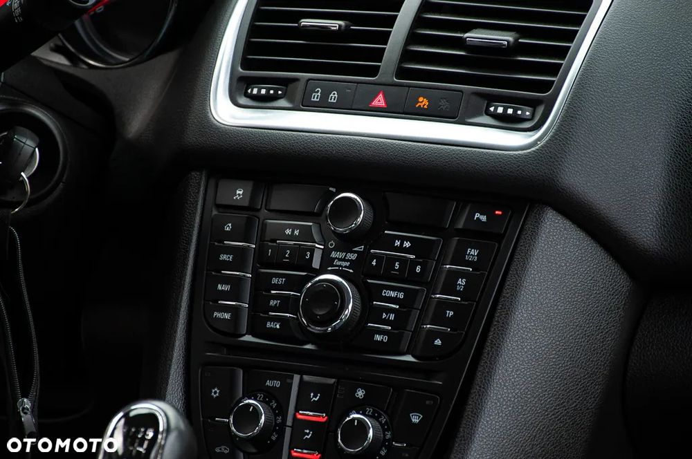 Opel Meriva ver-1-4-turbo-150-jahre - 23