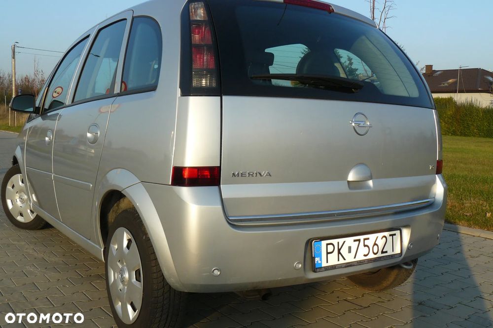 Opel Meriva 1.6 16V - 8