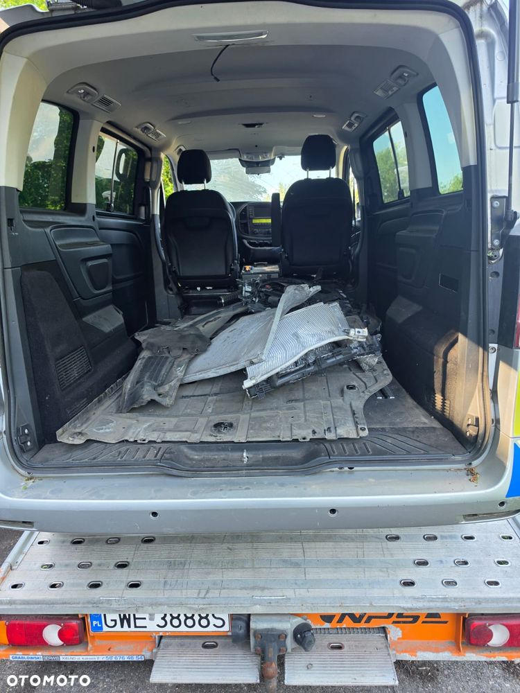Mercedes Vito 447 calosc lub na czesci drzwi cwiartki itd      itp. - 4