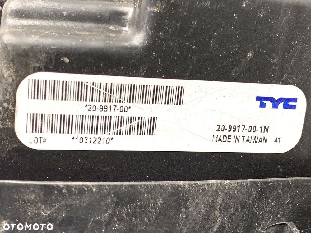 REFLEKTOR PRAWY PRZÓD  HONDA CR-V V (RW_, RT_) 2016 - 2022 1.5 VTEC AWD (RW2) 127 kW [173 KM] - 4