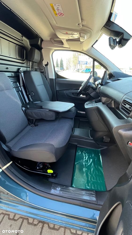 Peugeot Partner - 11