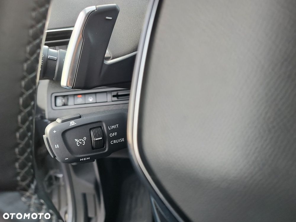 Peugeot 3008 1.2 PureTech Allure Pack S&S EAT8 - 12