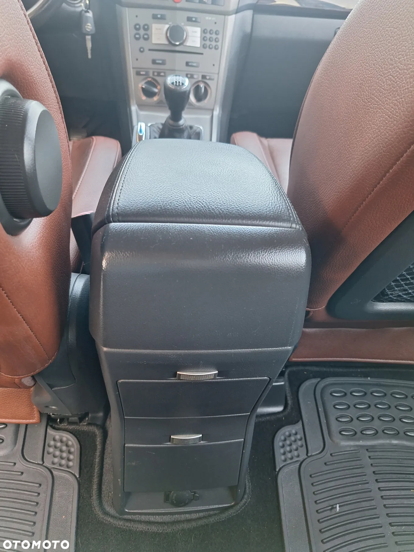 Opel Antara 2.0 CDTI 4x4 Cosmo - 32