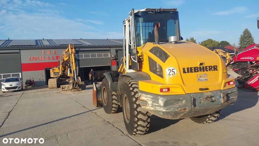Liebherr L518 - 11