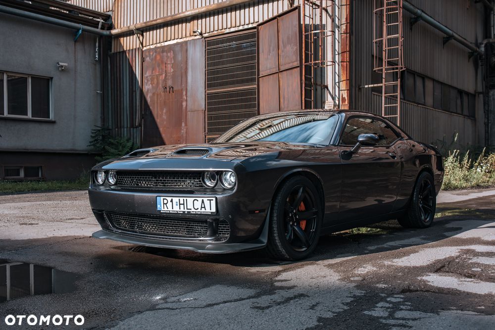 Dodge Challenger 6.2 Hellcat - 7