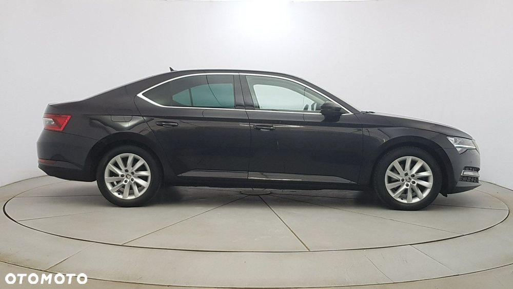 Skoda Superb - 8