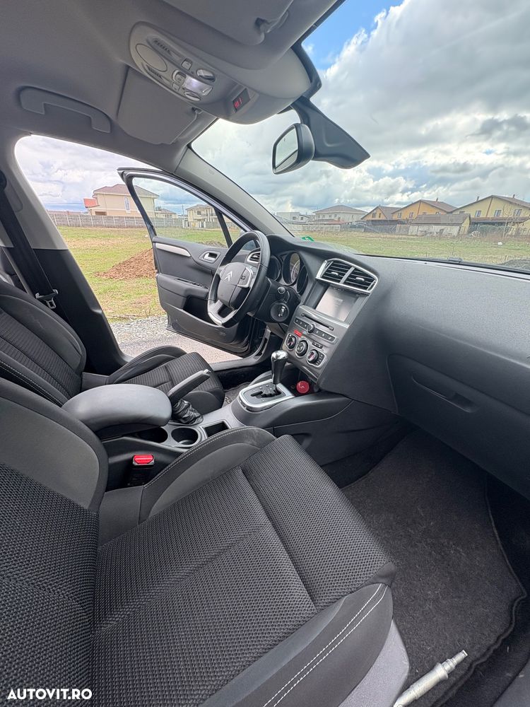 Citroën C4 PureTech 130 Stop & Start EAT6 Selection - 6