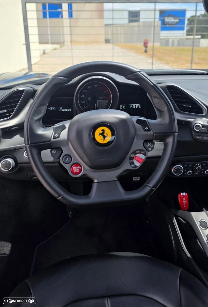 Ferrari 488 GTB Spider - 13