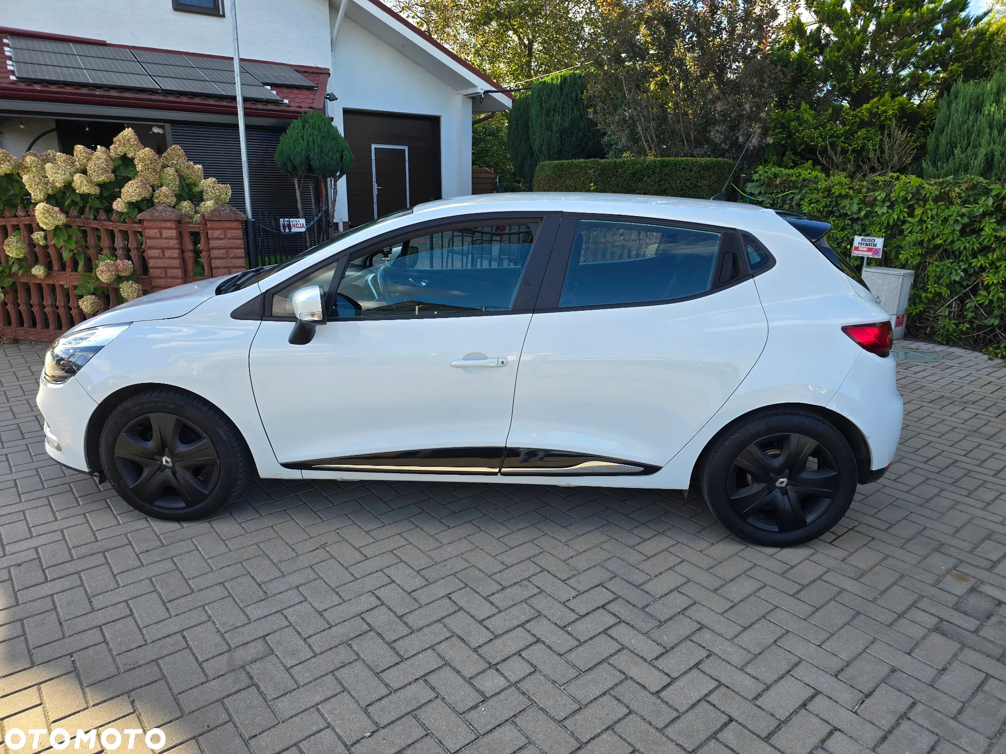 Renault Clio - 6