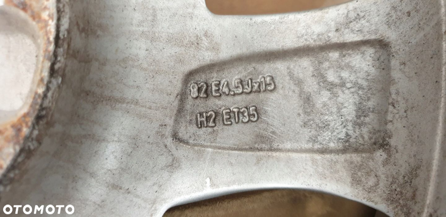 FELGA 15 TOYOTA 4.5x15 ET35 4x100 - 3
