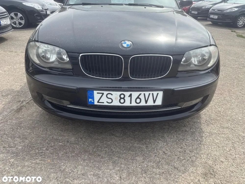 BMW Seria 1 2008 photo 2