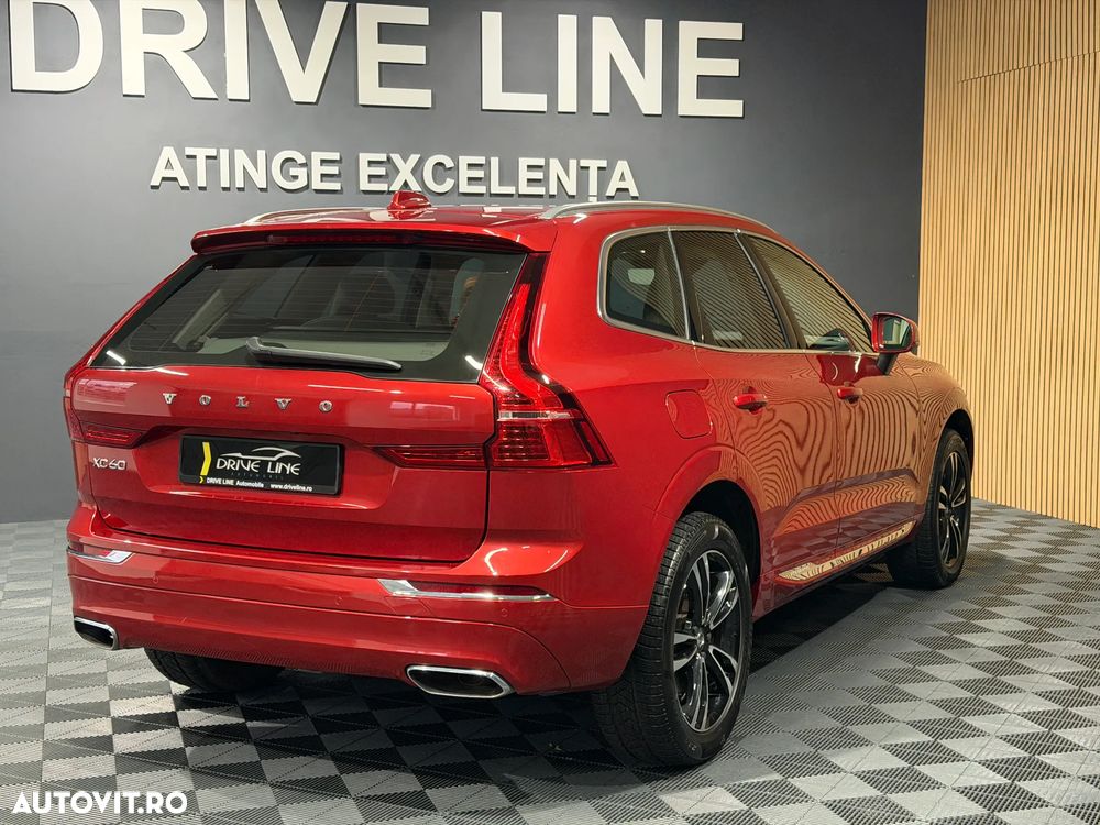 Volvo XC 60 T8 Twin Engine AWD Momentum - 5