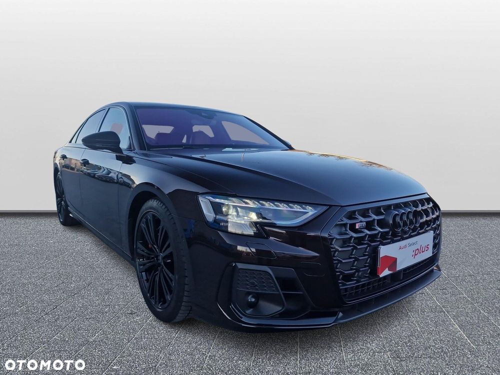 Audi S8 - 31