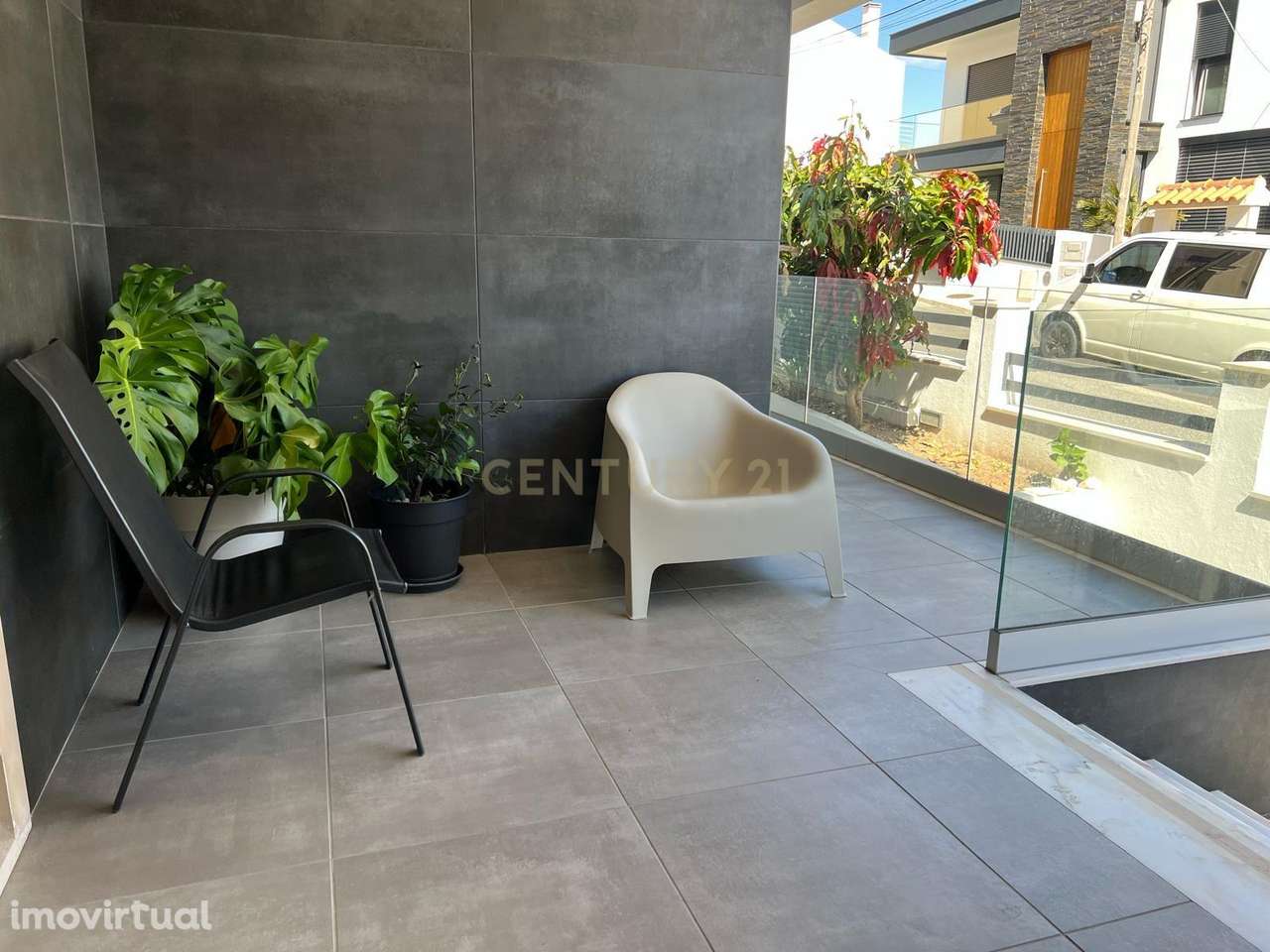 Moradia T4 moderna em Famões - Grande imagem: 2/26