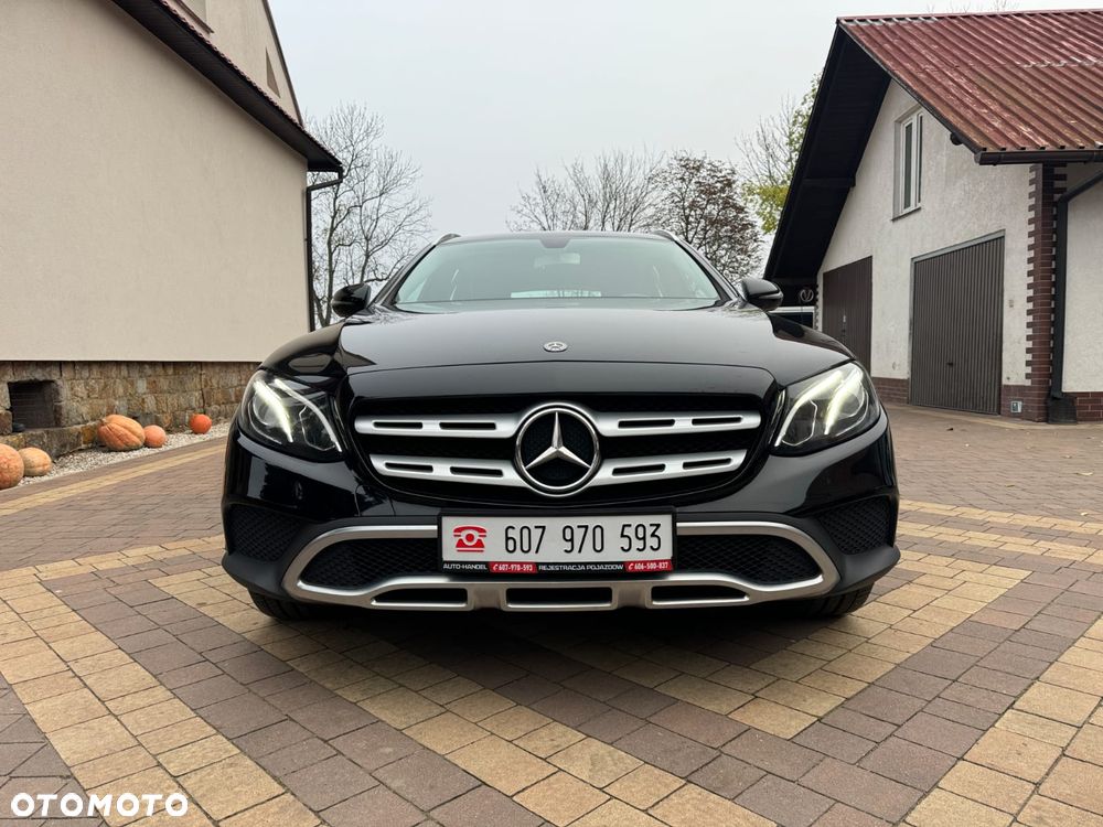 Mercedes-Benz Klasa E 220 d 4Matic All-Terrain 9G-TRONIC Avantgarde - 2