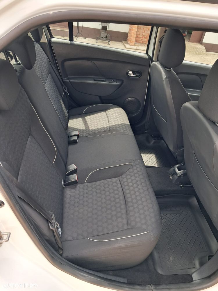 Dacia Logan 1.2 75CP Laureate - 8