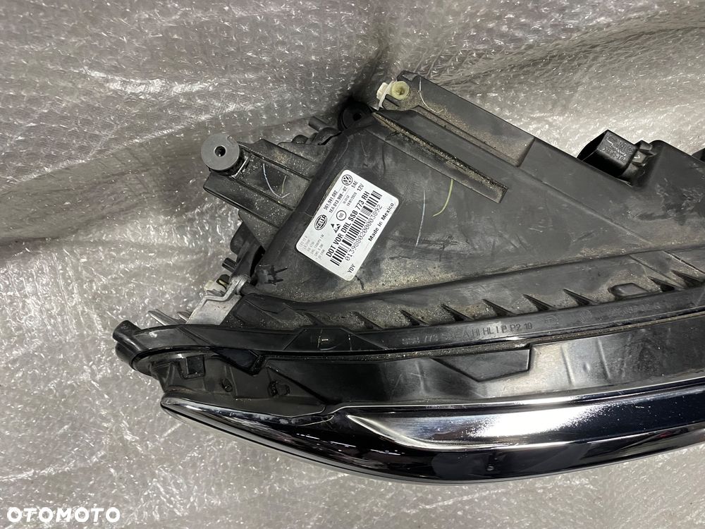 LAMPA PRAWA FULL LED PASSAT USA 561941082 - 10