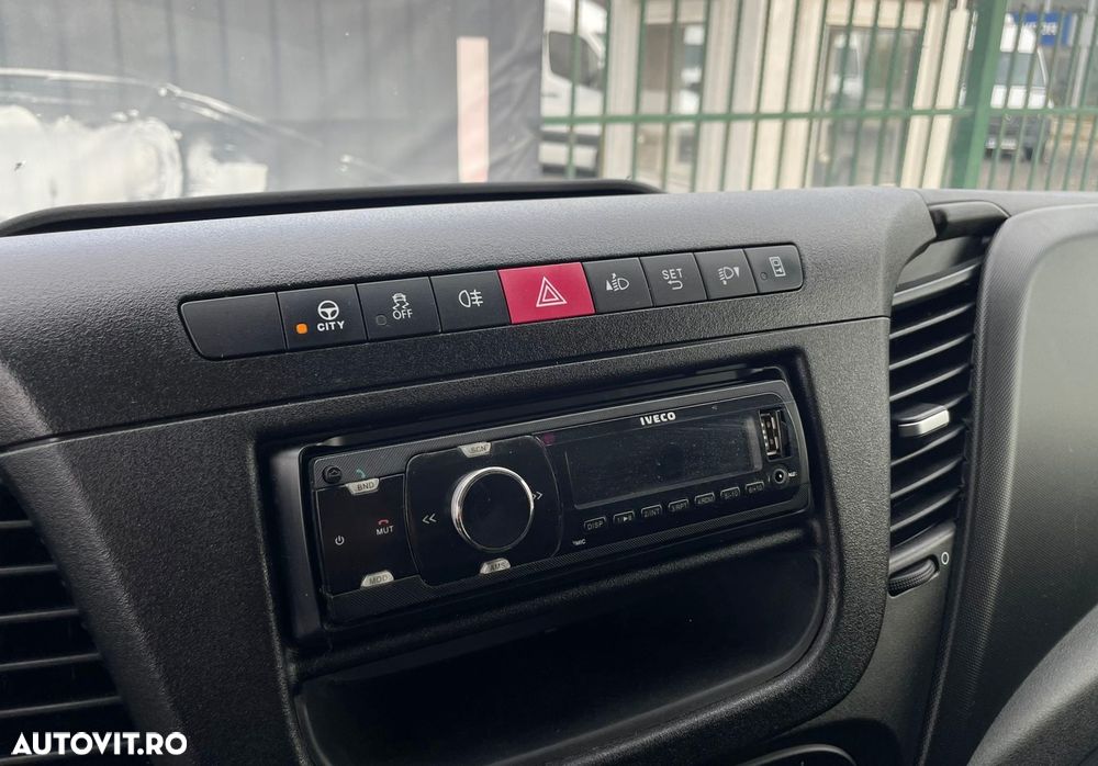 Iveco Daily FRIGORIFIC CONGELARE AXA DUBLA SPATE - 20