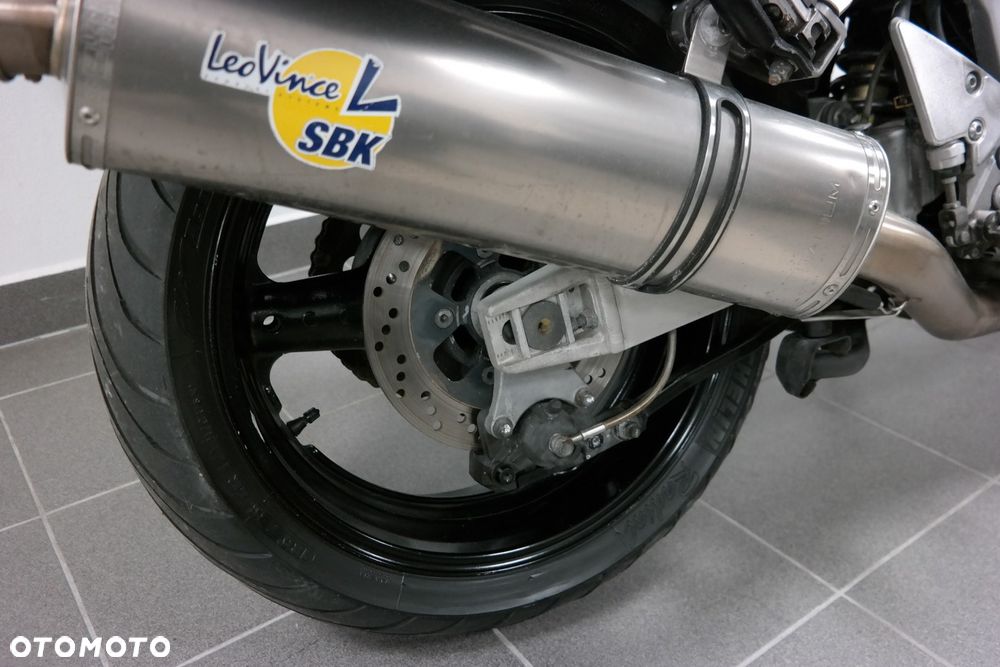 Suzuki Bandit - 10