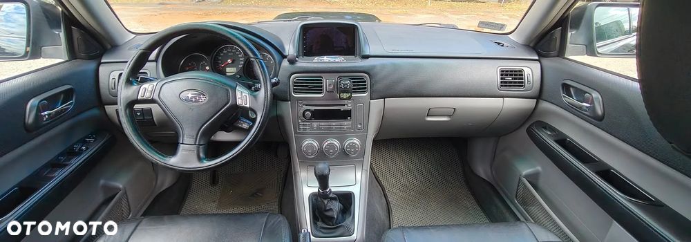 Subaru Forester 2.5 XT LOV - 14