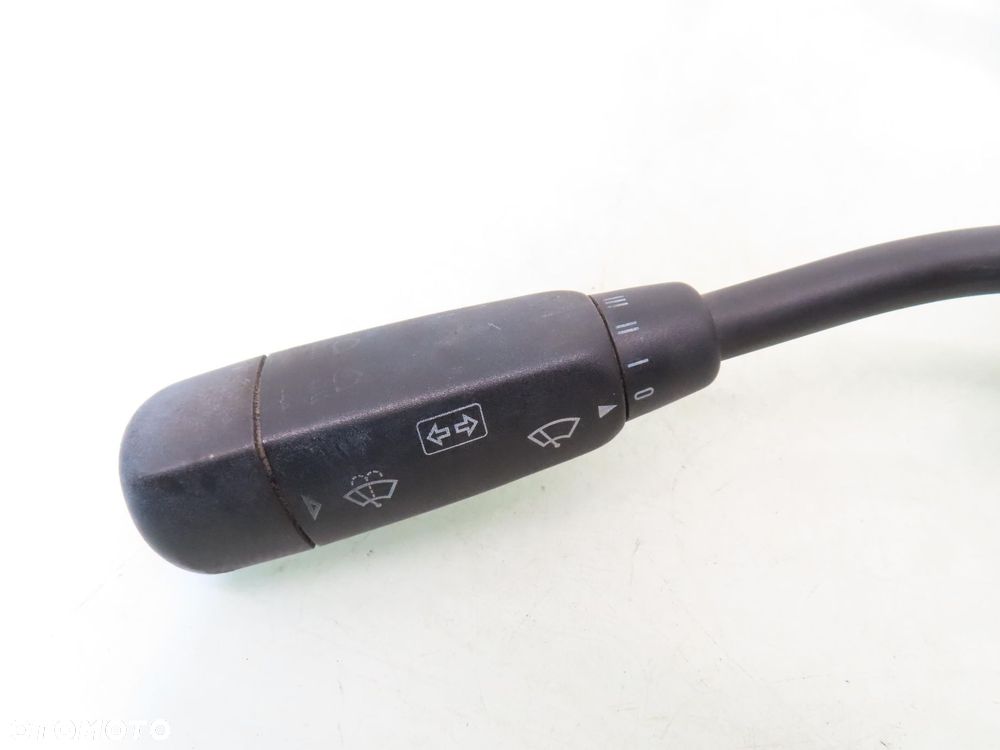 PRZEŁĄCZNIK KIERUNKOWSKAZÓW MERCEDES W202 2025400244 - 6