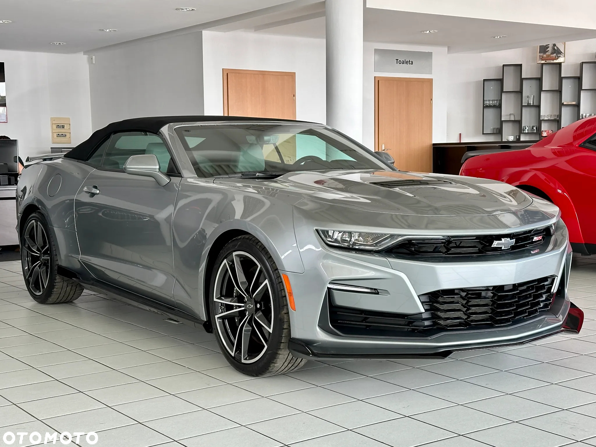 Chevrolet Camaro - 2