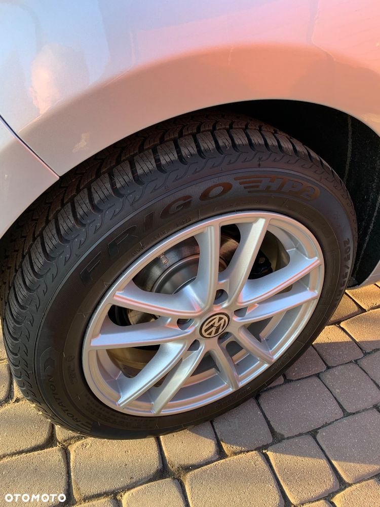 Volkswagen Golf 1.6 TDI DPF BlueMotion Technology MATCH - 10