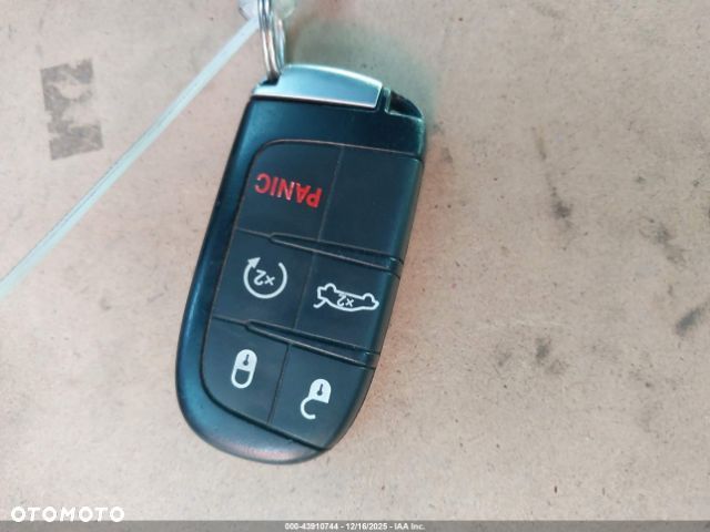 Dodge Challenger Automatik R/T Plus Scat Pack - 15