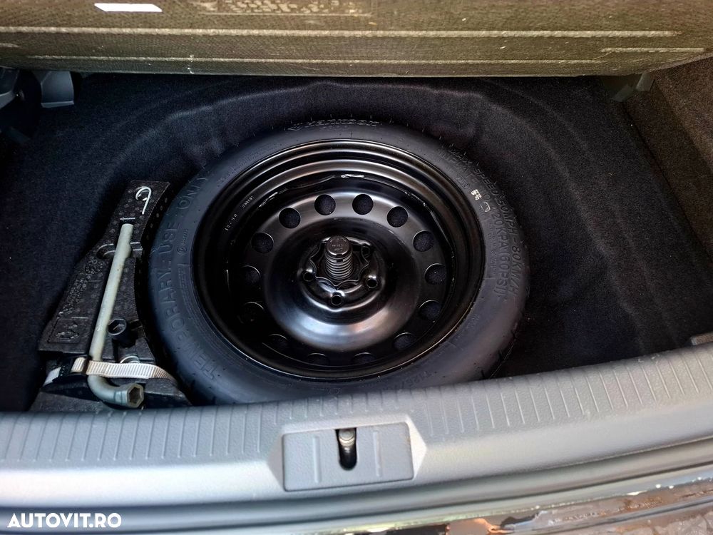 Volkswagen Golf 1.5 TSI ACT OPF DSG Highline - 10