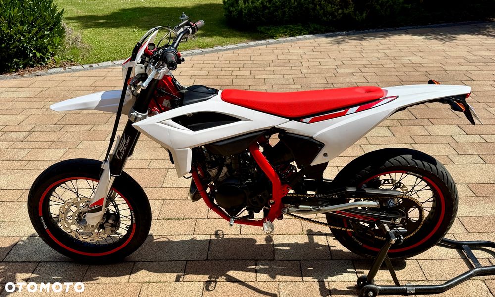 Beta RR - 11