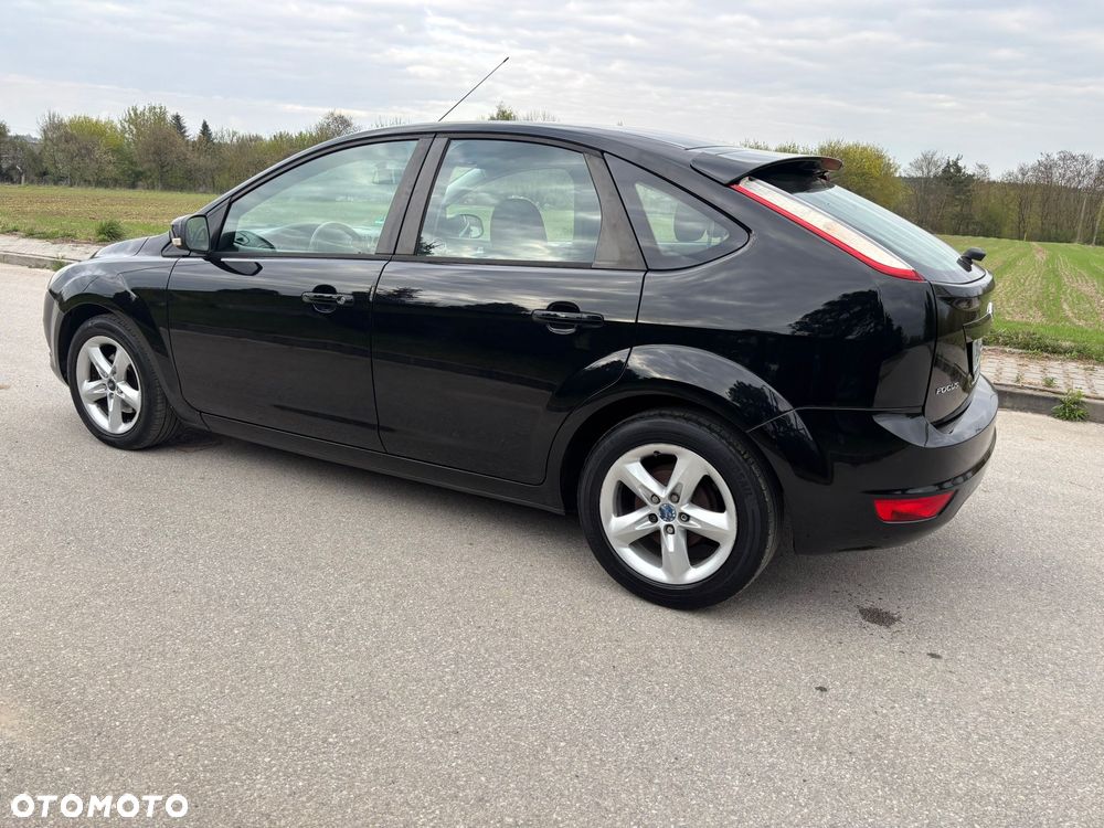 Ford Focus 1.6 Ti-VCT Black Magic - 31