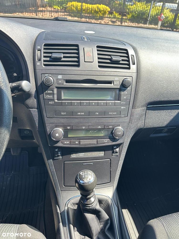Toyota Avensis 1.6 Edition - 6