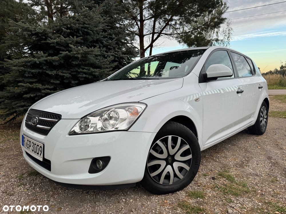 Kia Ceed - 3