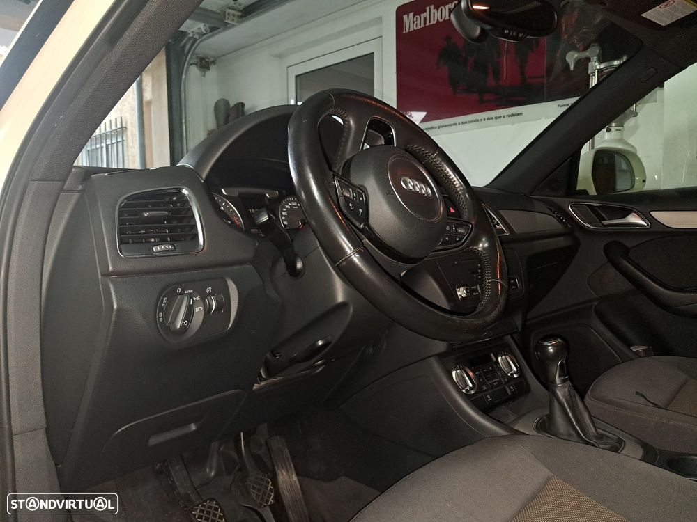 Audi Q3 2.0 TDI - 3