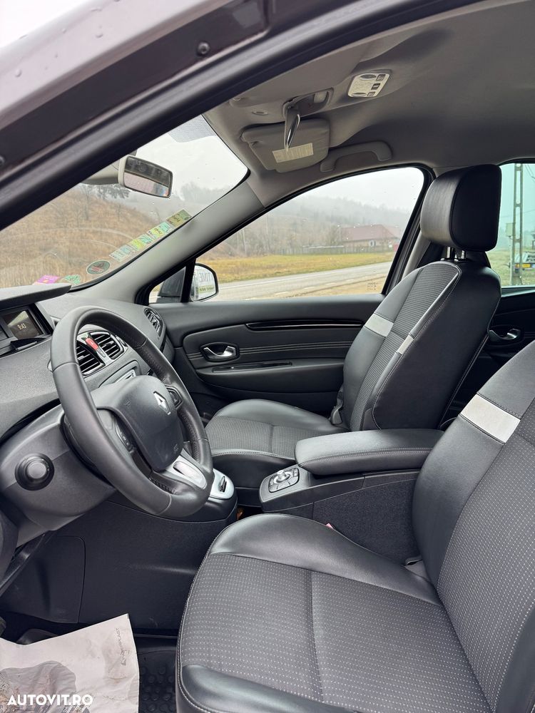 Renault Scenic - 5
