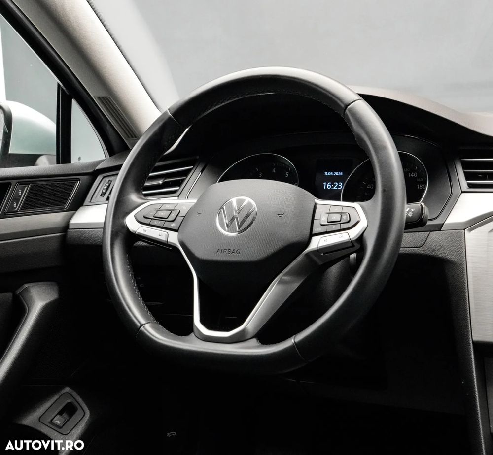 Volkswagen Passat 1.5 TSI OPF Comfortline - 18