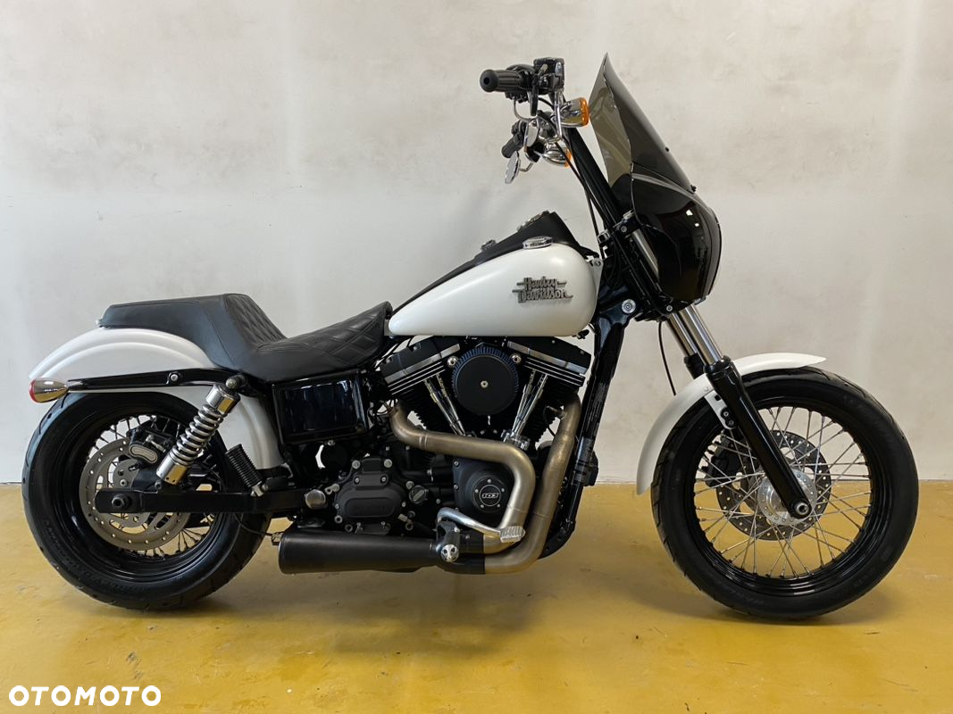 Harley-Davidson Dyna Street Bob - 2