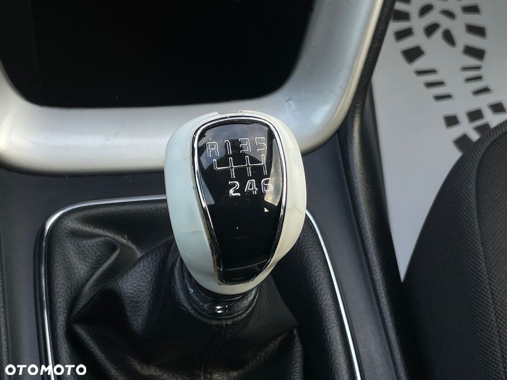 Kia Ceed 1.4 CVVT Attract - 13