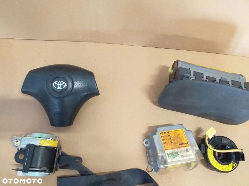 Toyota Yaris I TS air bag poduszka kierowca deska - 2